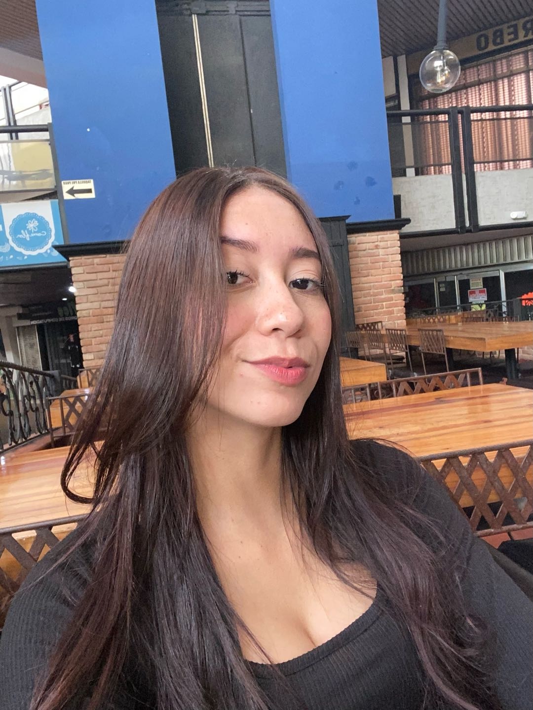 Pamela — live cam chat from Venezuela